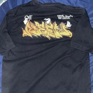 Off-White Men's Tshirt